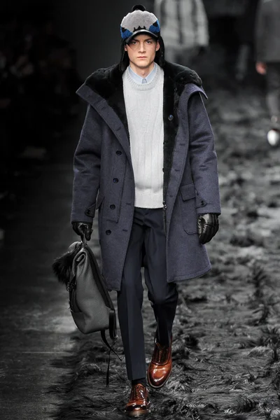 Look 31